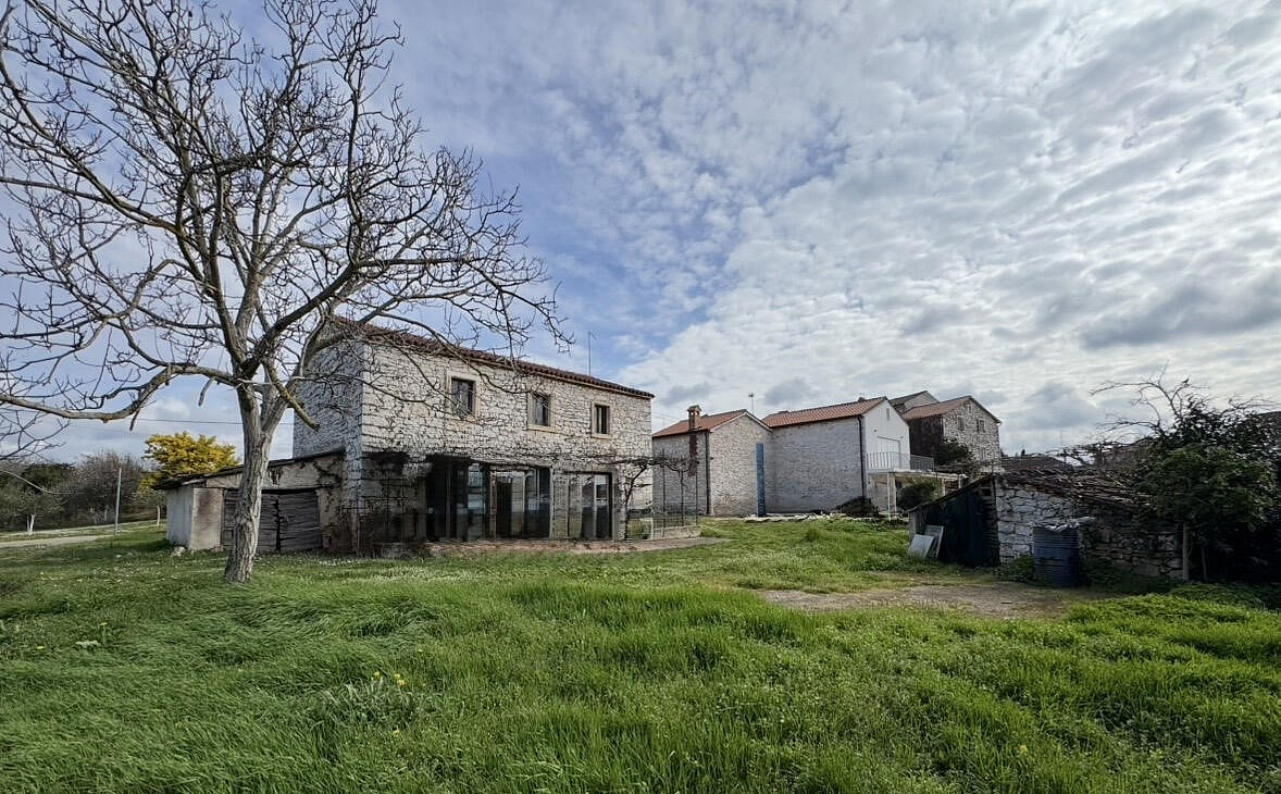 Prodej domu 152 m² s pozemkem 152 m²