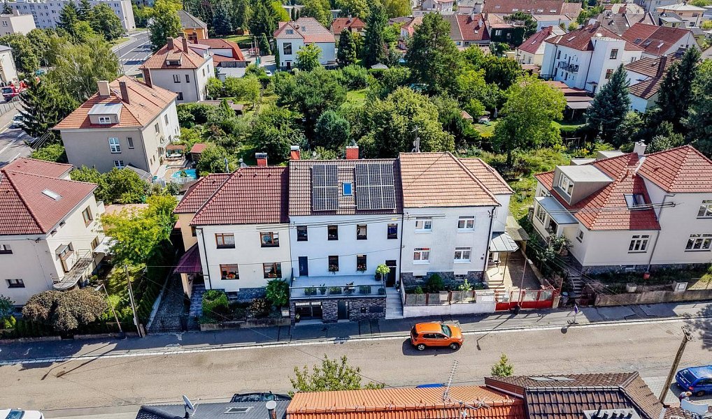Prodej domu 257 m² s pozemkem 458 m², Chrudim – náhled fotky 2