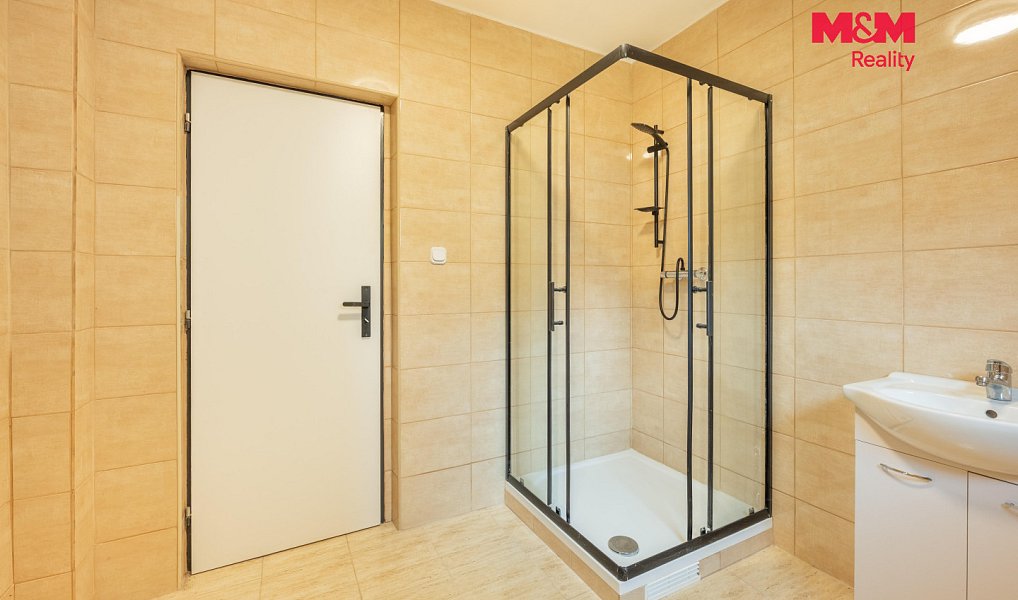 Prodej domu 74 m² s pozemkem 269 m², Zlonice – náhled fotky 12