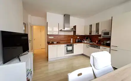 Pronájem bytu 3+1 110 m², Chrudimská, Praha 3 - Vinohrady