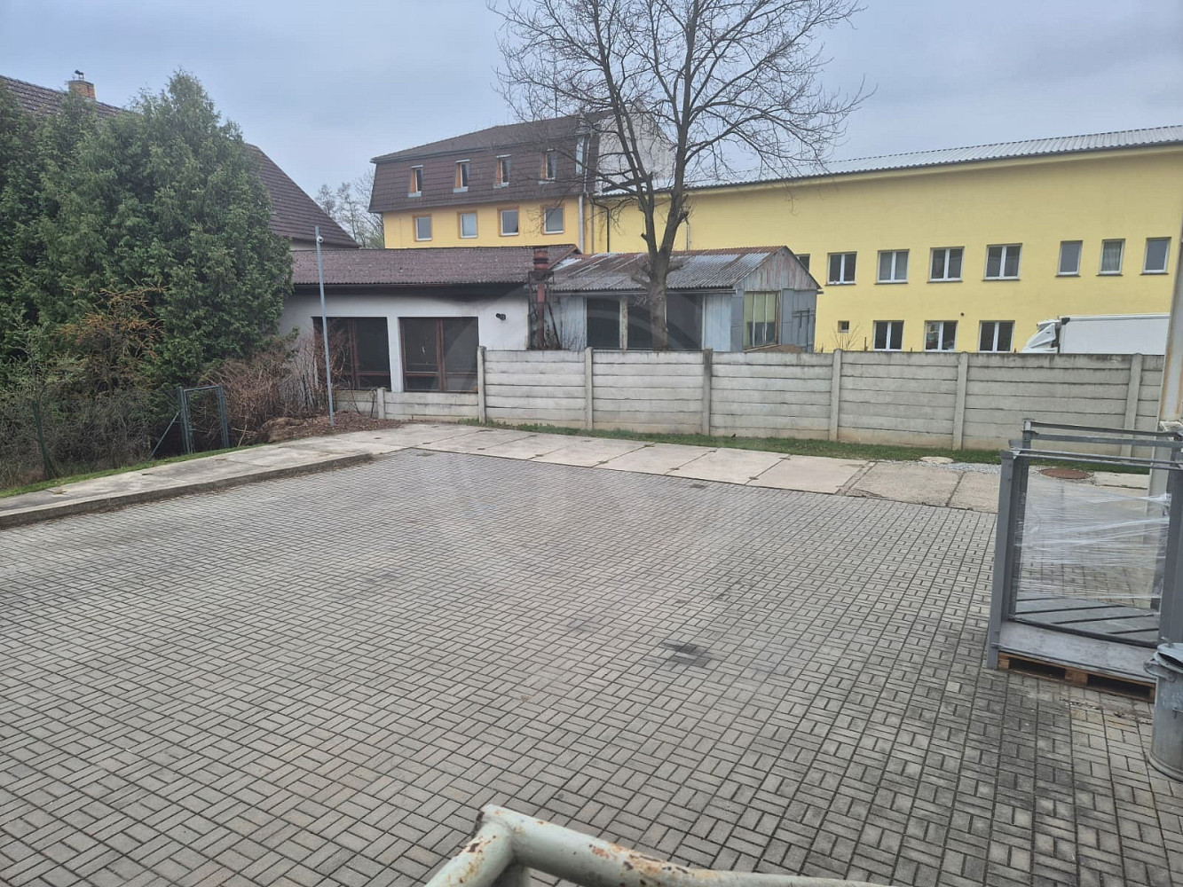 Pronájem skladovacích prostor 186 m² – fotografie 4