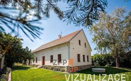 Prodej domu 225 m² s pozemkem 3 043 m²