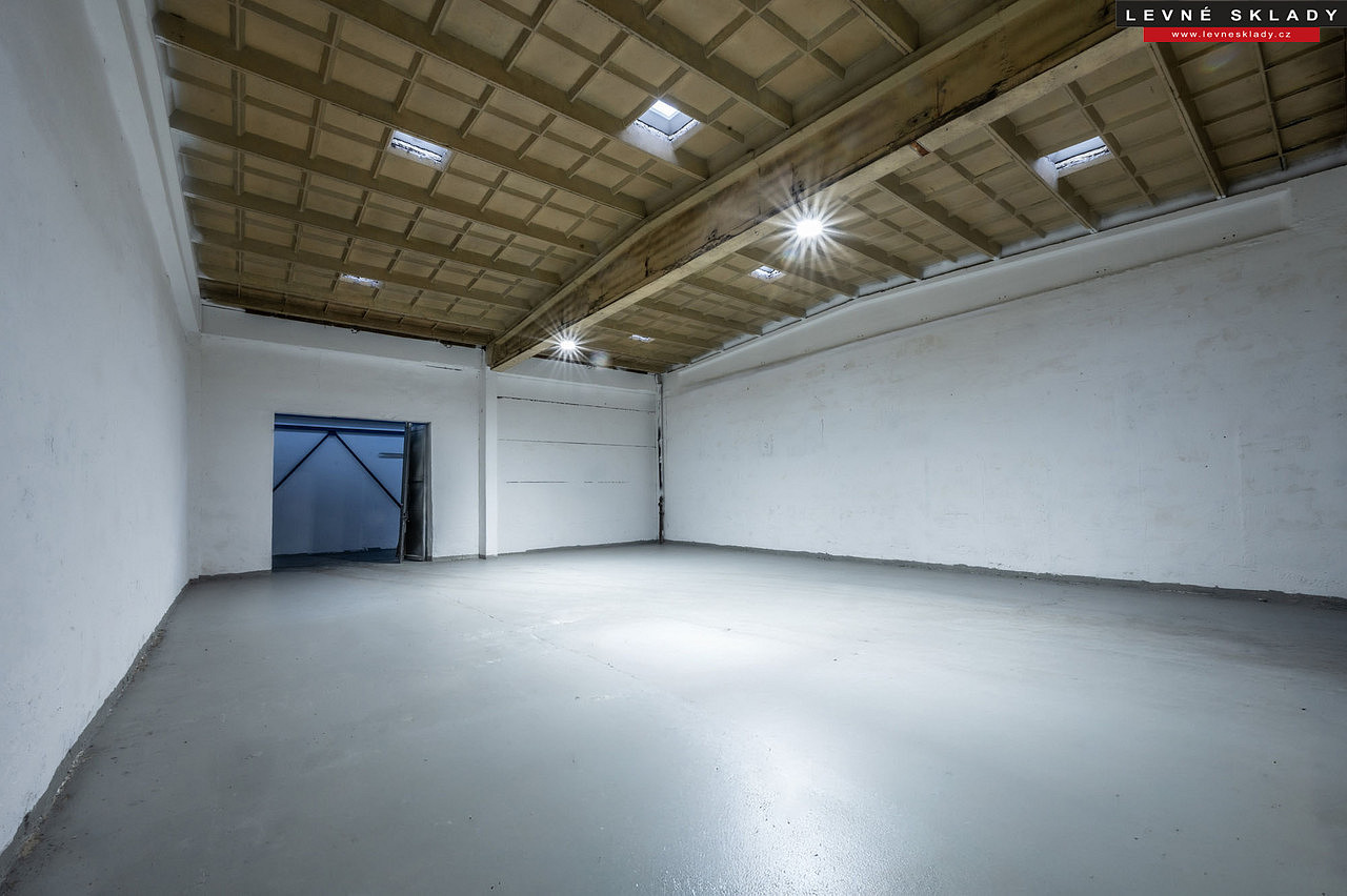 Pronájem skladovacích prostor 1 000 m²