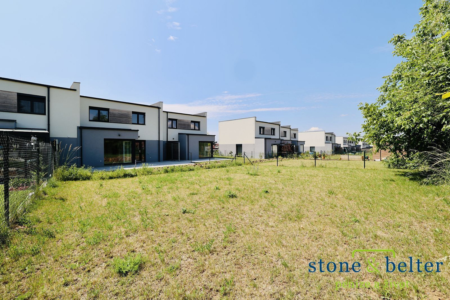 Pronájem domu 110 m² s pozemkem 439 m²
