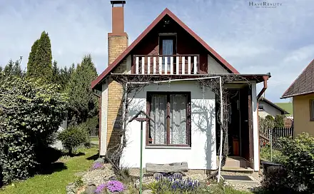 Prodej chaty/chalupy 28 m² s pozemkem 275 m², Za Akáty, Vlašim, okres Benešov