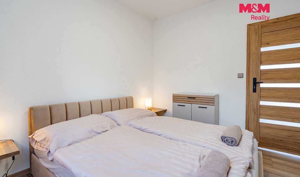 Prodej ubytovacího objektu 113 m², Lipno nad Vltavou – náhled fotky 17