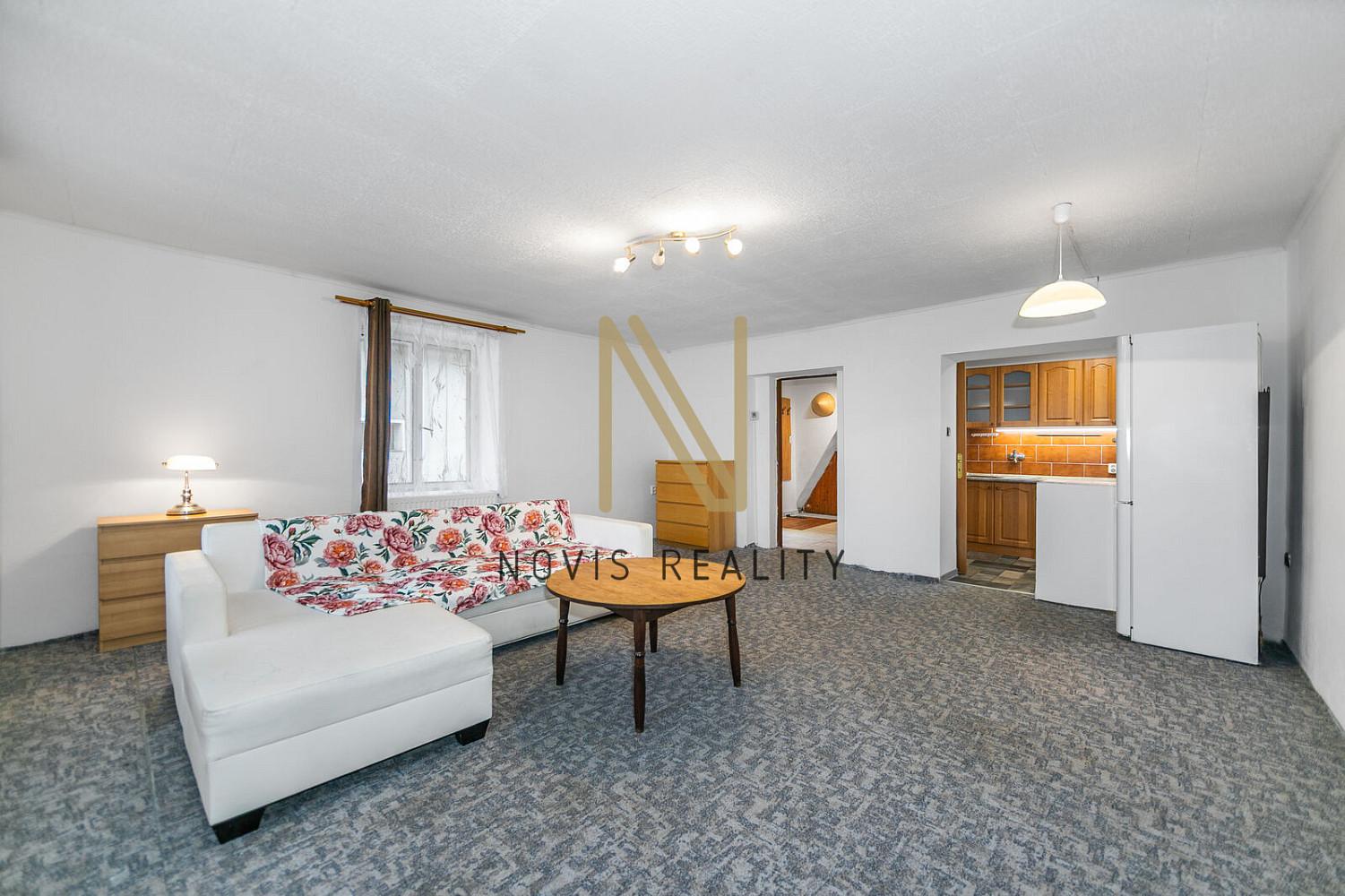 Prodej domu 71 m² s pozemkem 1 037 m² – fotografie 2
