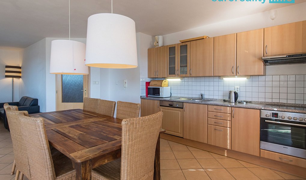 Prodej domu 180 m² s pozemkem 447 m², Lipno nad Vltavou – náhled fotky 9