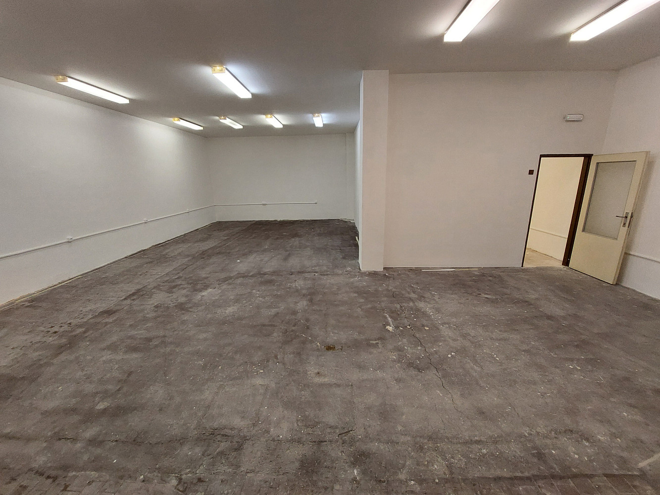 Pronájem skladovacích prostor 107 m²