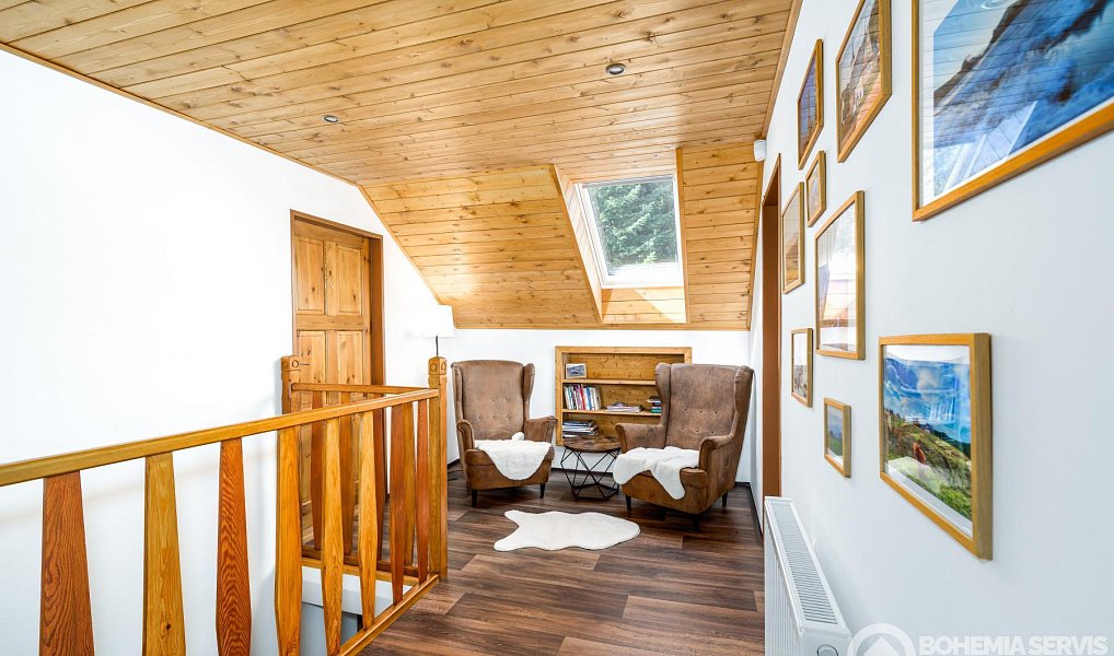 Prodej ubytovacího objektu 293 m², Kořenov – náhled fotky 16