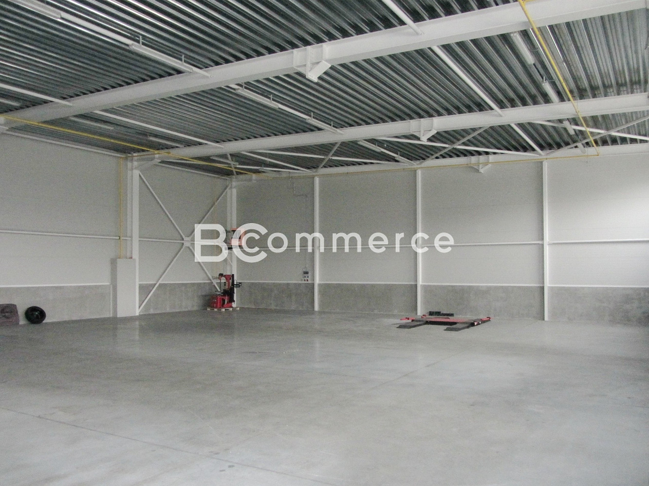 Pronájem skladovacích prostor 1 400 m² — photo 2
