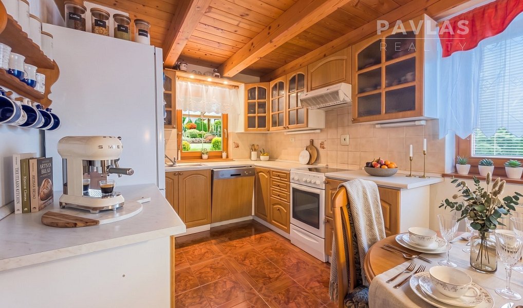 Prodej domu 240 m² s pozemkem 573 m², Černovice – náhled fotky 16