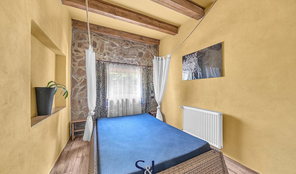 Prodej ubytovacího objektu 470 m², Heřmanice – náhled fotky 23
