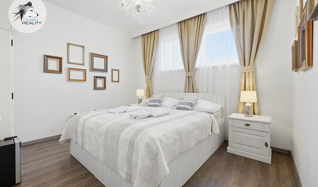 Prodej domu 319 m² s pozemkem 434 m², Valtice – náhled fotky 42