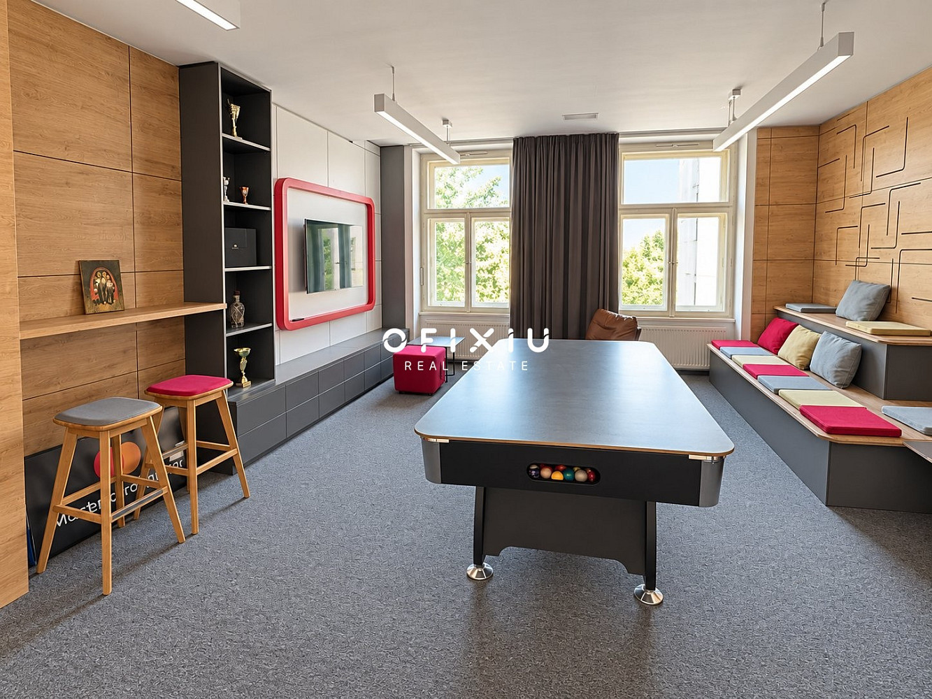 Pronájem kanceláře 294 m² – fotografie 3