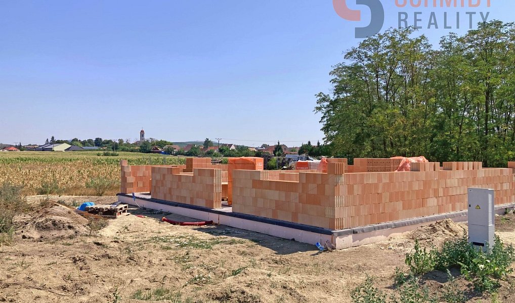 Prodej domu 97 m² s pozemkem 388 m², Březí – náhled fotky 2