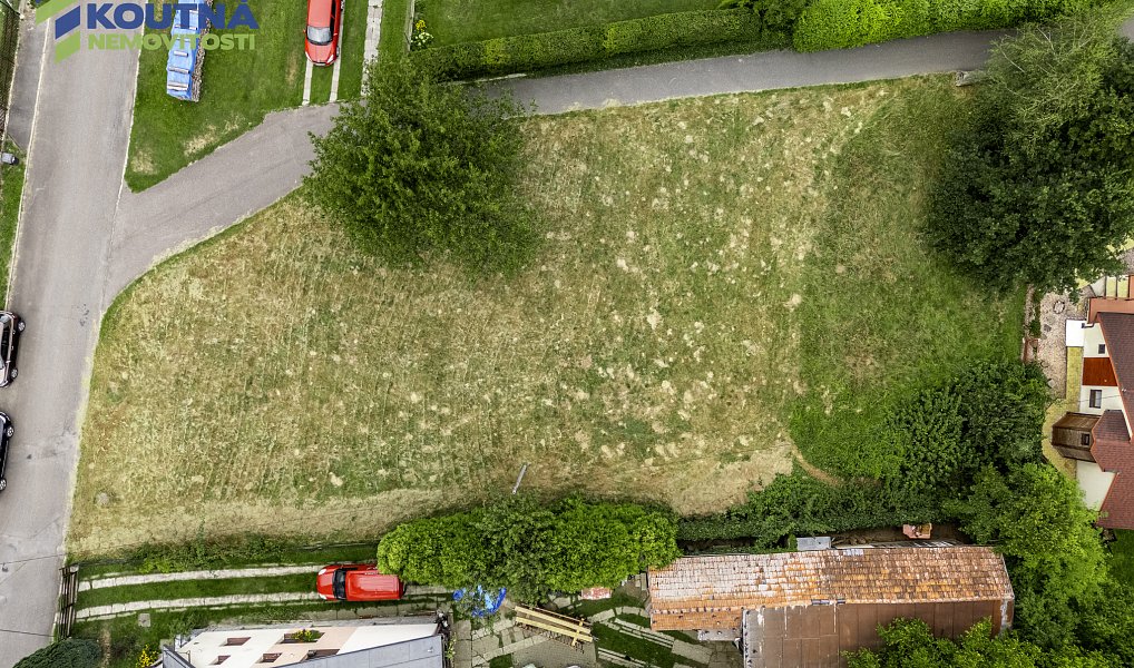Prodej stavebního pozemku 1 111 m², Hutisko-Solanec – náhled fotky 4