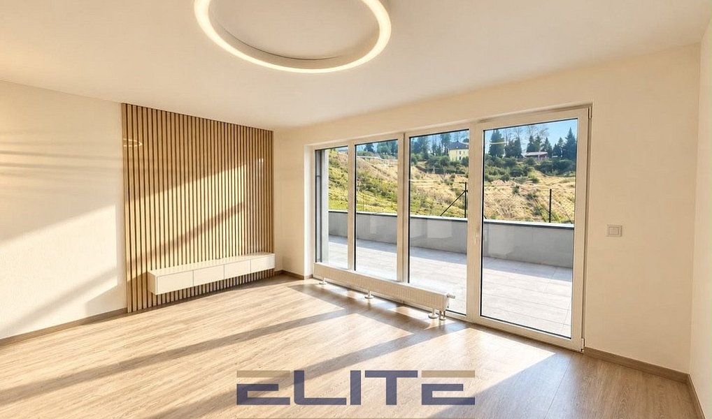 Pronájem bytu 3+kk 106 m², Liberec – náhled fotky 3