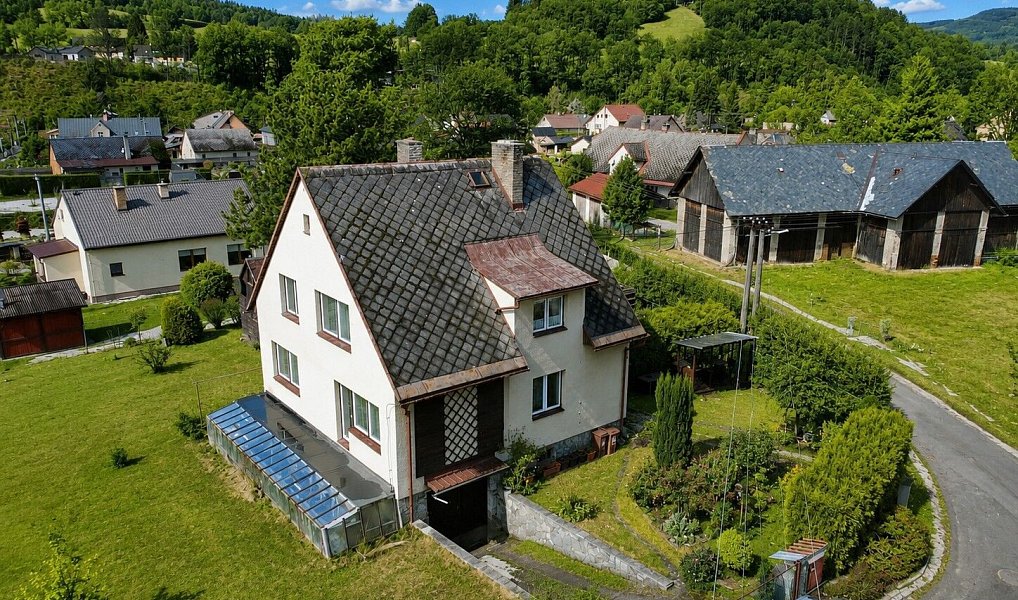 Prodej domu 170 m² s pozemkem 1 581 m², Bělá pod Pradědem – náhled fotky 32