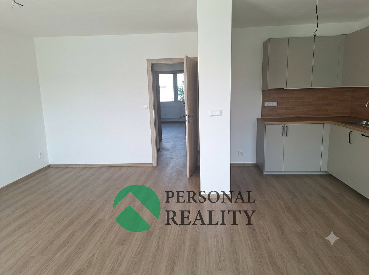 Pronájem bytu 3+kk 72 m² – fotografie 3