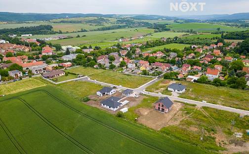 Prodej stavebního pozemku 910 m², Liteň, okres Beroun
