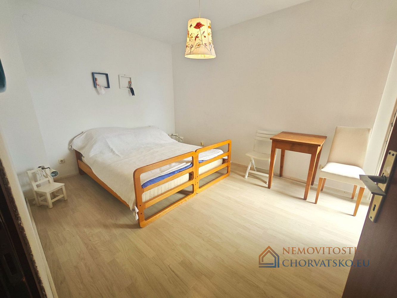 Prodej bytu 2+kk 75 m² – pohled 5
