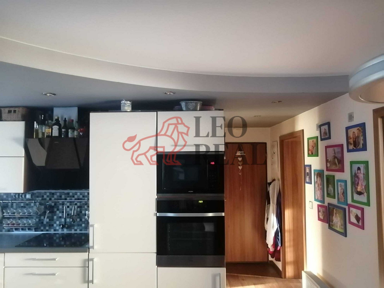 Pronájem bytu 3+kk 62 m² – fotografie 3