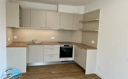 Pronájem bytu 3+kk 56 m², Opava