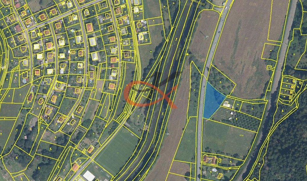 Prodej pole 2 451 m², Valašské Meziříčí – fotka 1 z 3