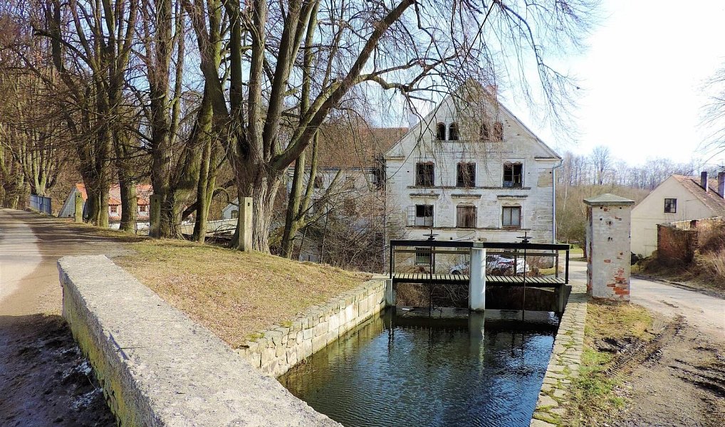 Prodej komerčního objektu (jiného typu) 5 000 m², Telč – náhled fotky 17