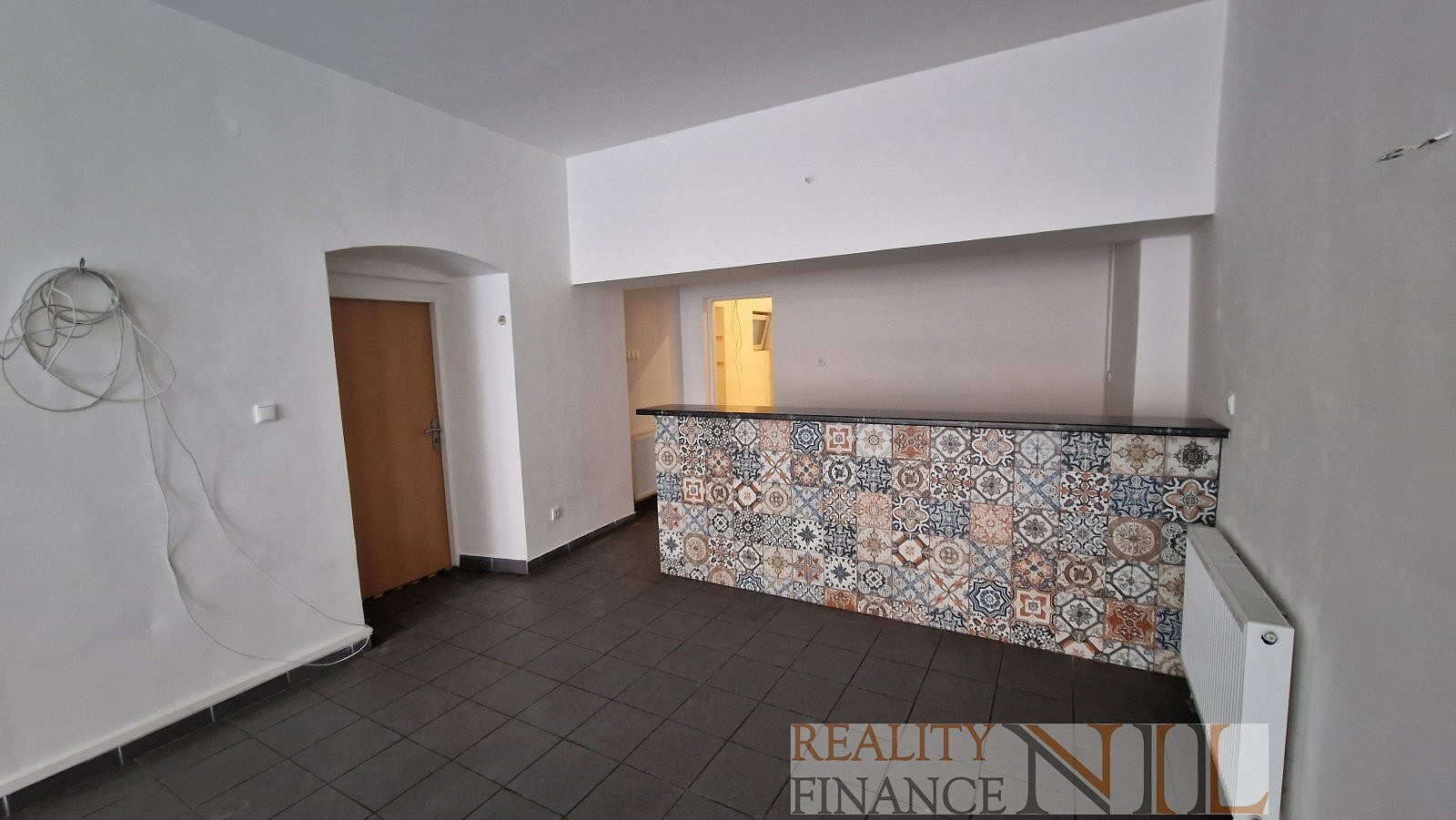 Pronájem obchodních prostor 79 m² — photo 3