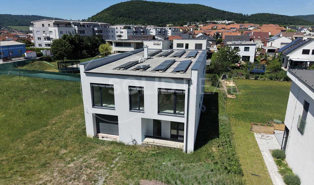 Prodej domu 219 m² s pozemkem 938 m², Tišnov – náhled fotky 11