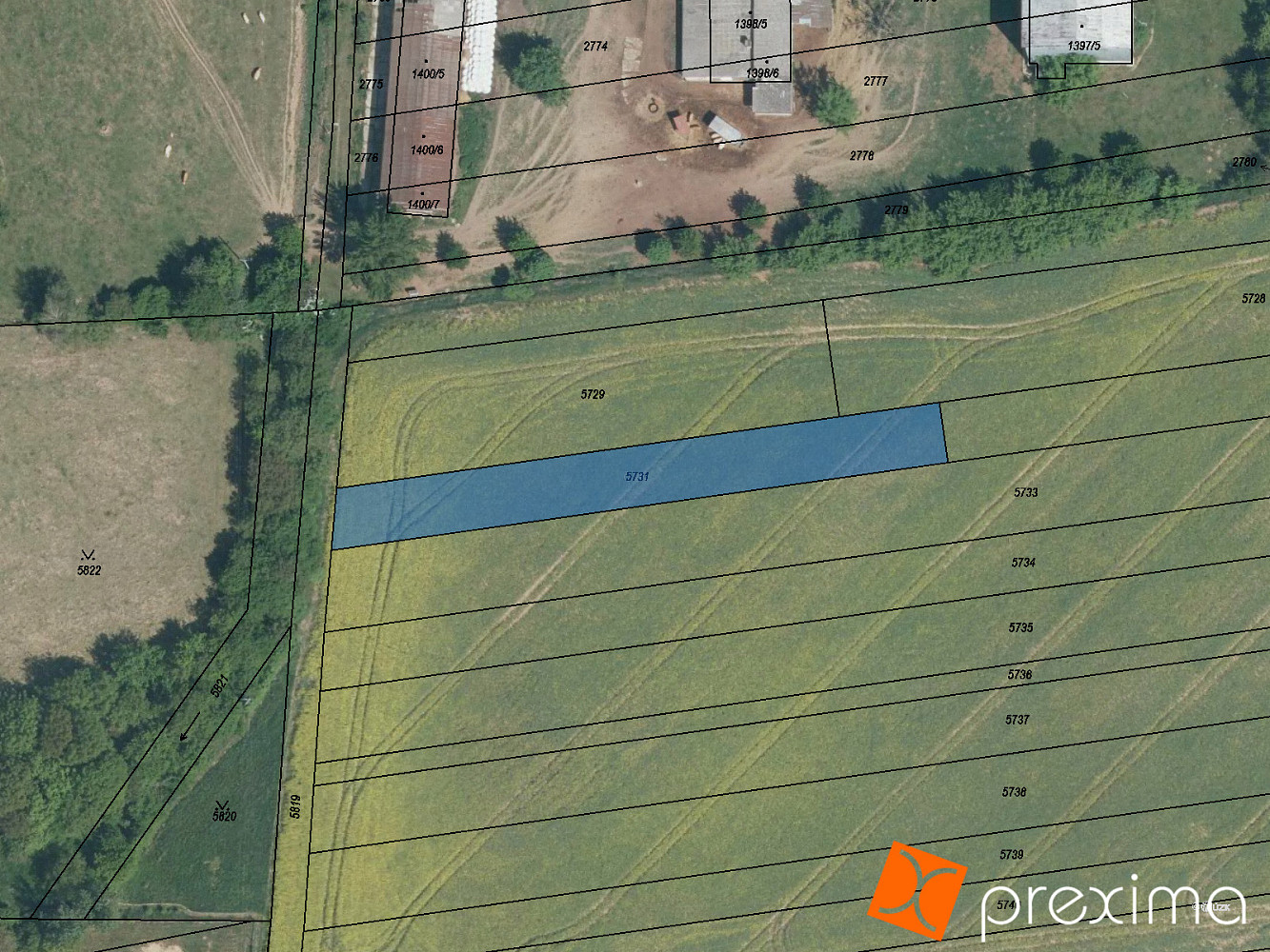 Prodej pole 1 190 m²