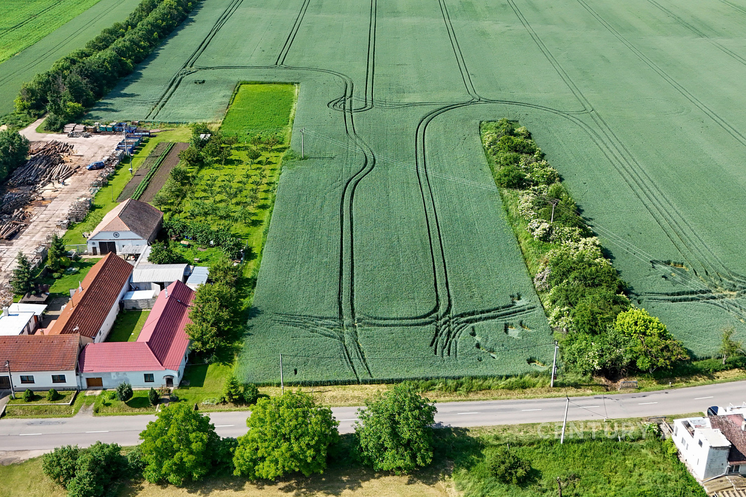 Prodej stavebního pozemku 1 000 m² – fotografie 3