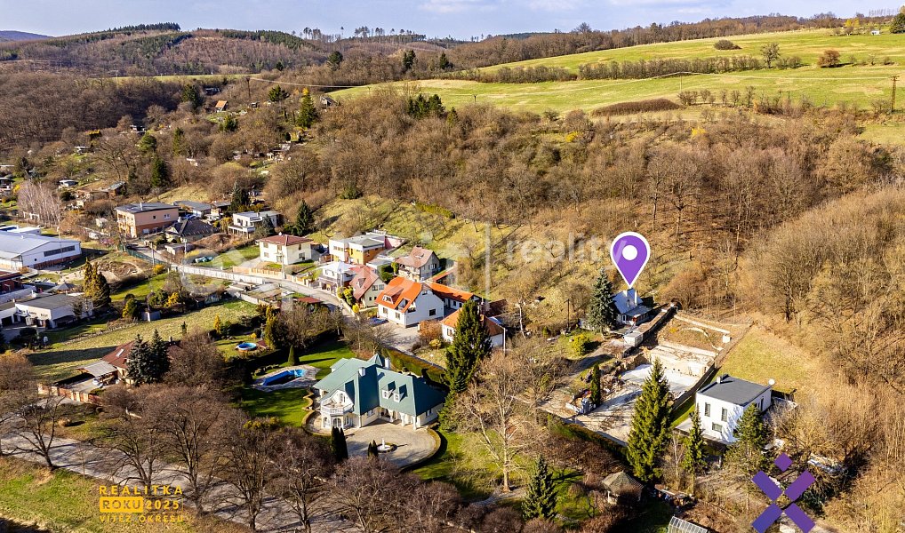 Prodej stavebního pozemku 1 327 m², Zlín – náhled fotky 10