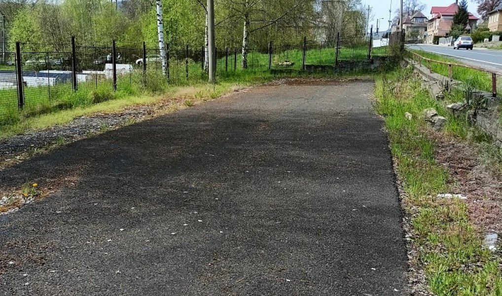 Pronájem komerčního pozemku 727 m², Jílové – náhled fotky 3