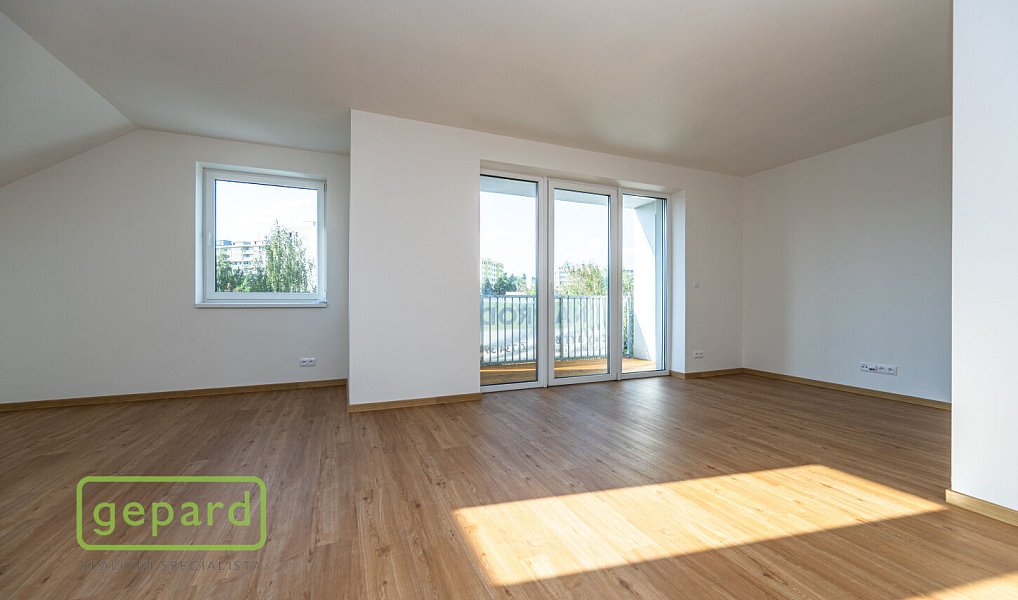 Prodej bytu 6+kk 159 m², Praha – náhled fotky 16