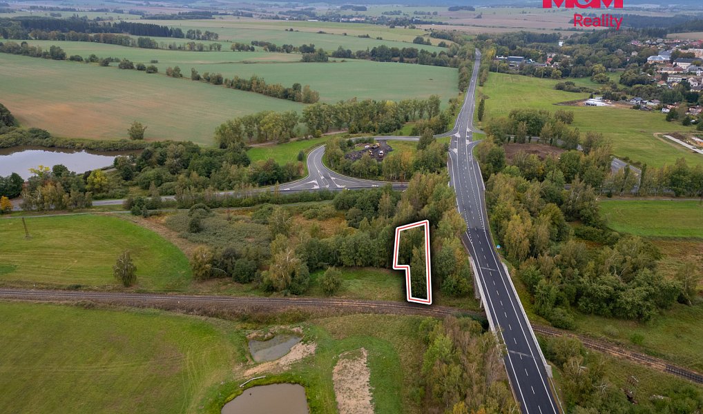 Prodej louky 712 m², Toužim – náhled fotky 2
