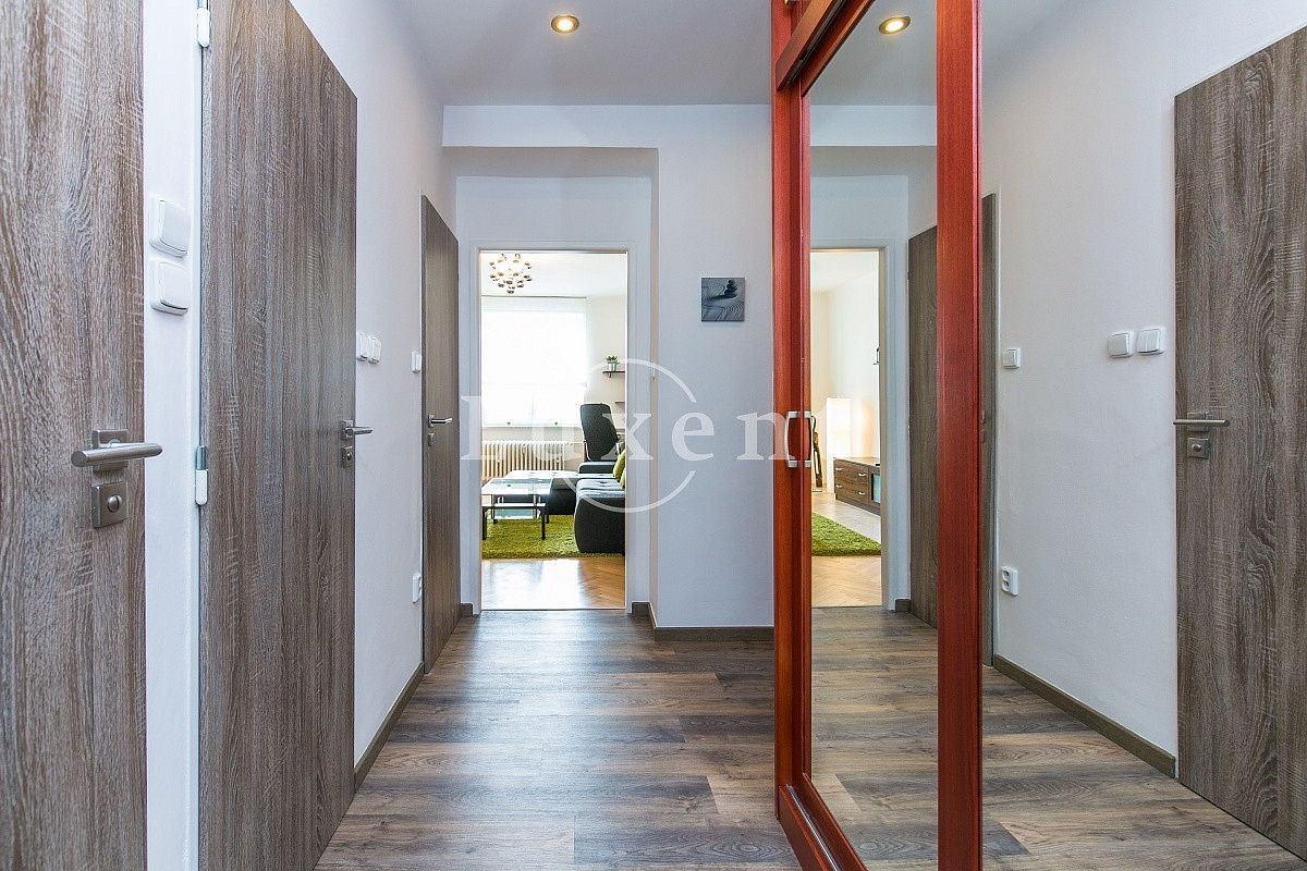 Pronájem bytu 2+1 61 m² — photo 3