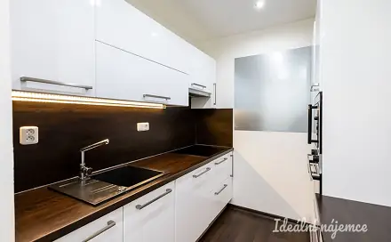 Pronájem bytu 2+kk 43 m²
