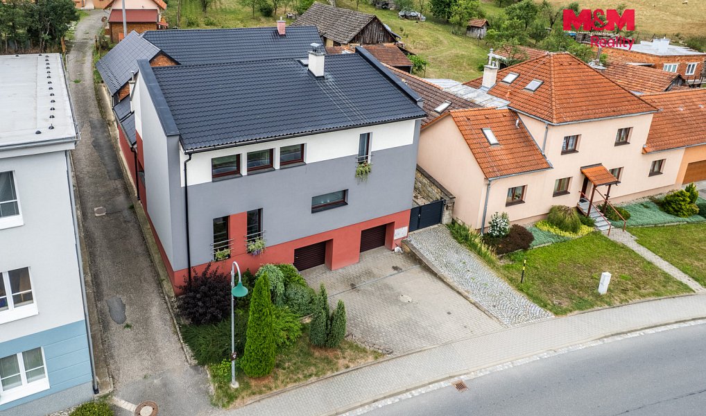 Prodej domu 170 m² s pozemkem 534 m², Pozlovice – náhled fotky 5
