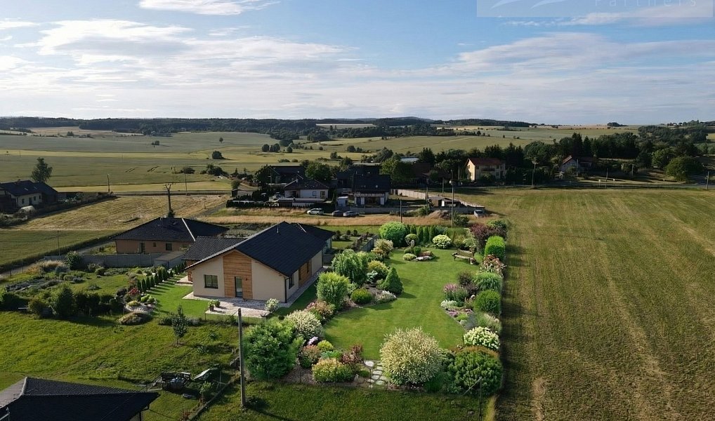 Prodej stavebního pozemku 1 072 m², Modřovice – náhled fotky 2
