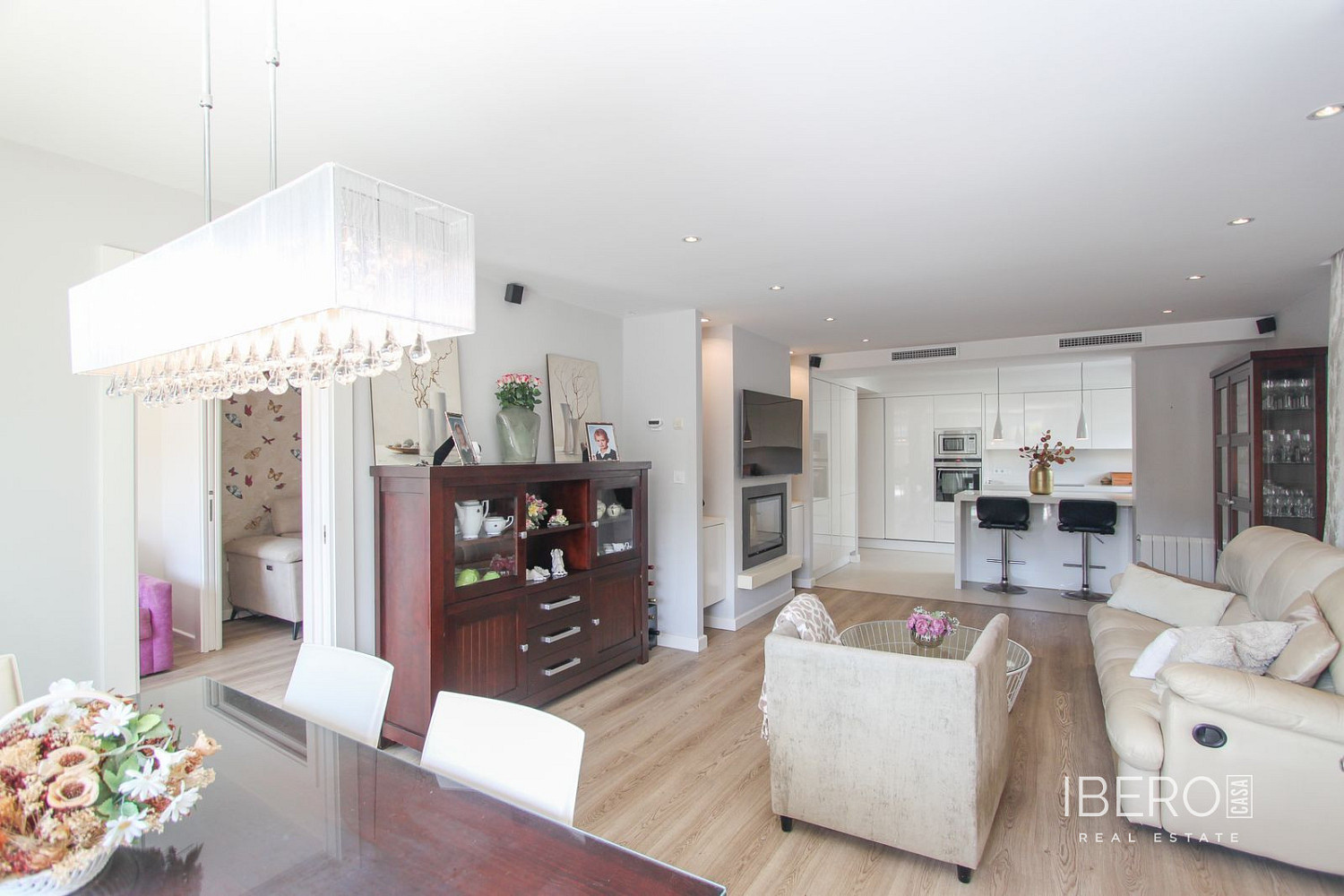 Prodej bytu 4+kk 166 m² — photo 2