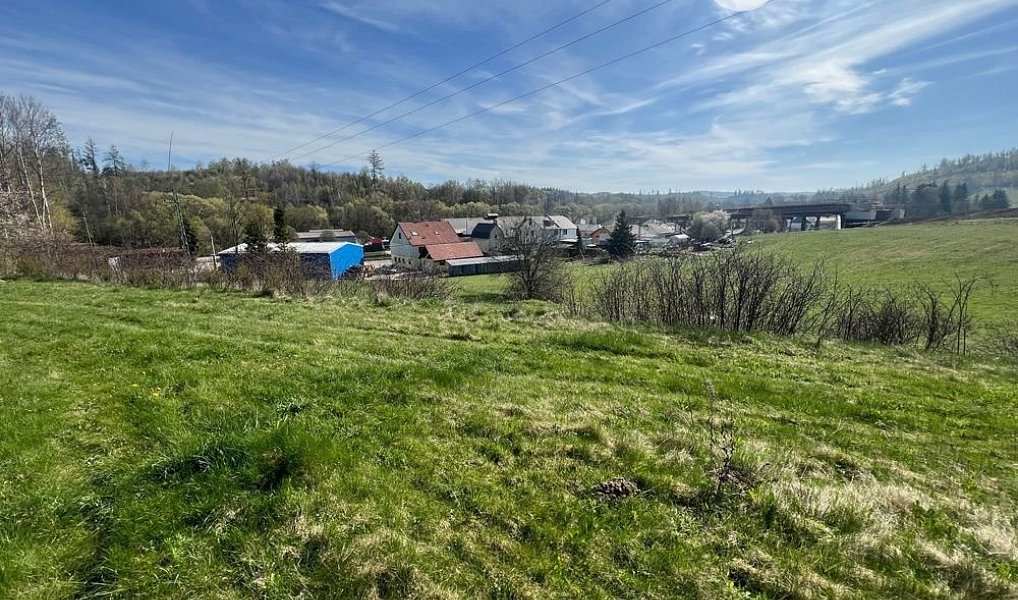 Prodej stavebního pozemku 3 780 m², Bruntál – náhled fotky 4