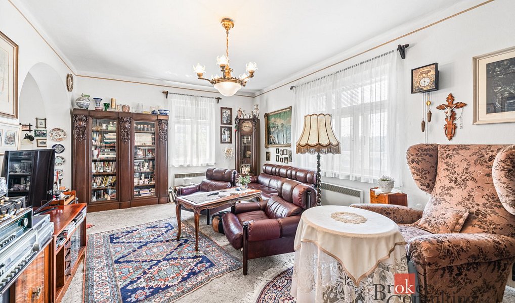Prodej domu 236 m² s pozemkem 676 m², Horšovský Týn – náhled fotky 2