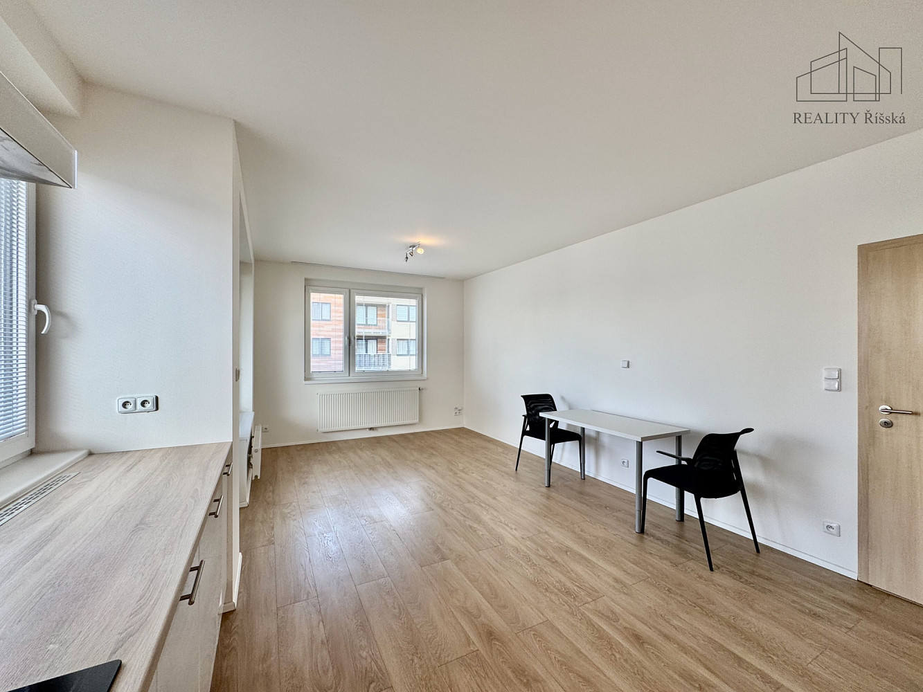 Pronájem bytu 2+kk 57 m² – fotografie 5