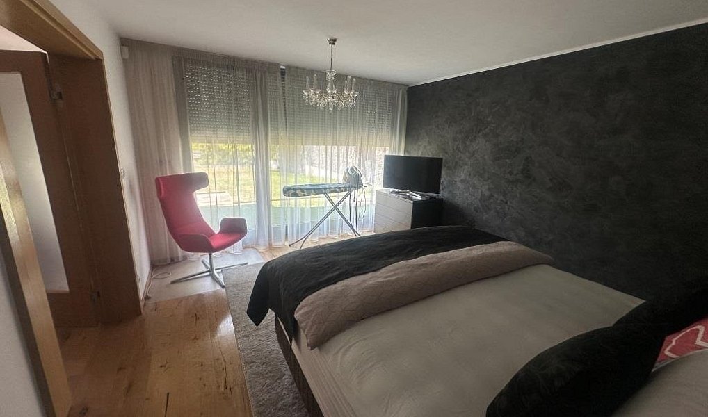 Prodej domu 216 m² s pozemkem 479 m², Praha – náhled fotky 13