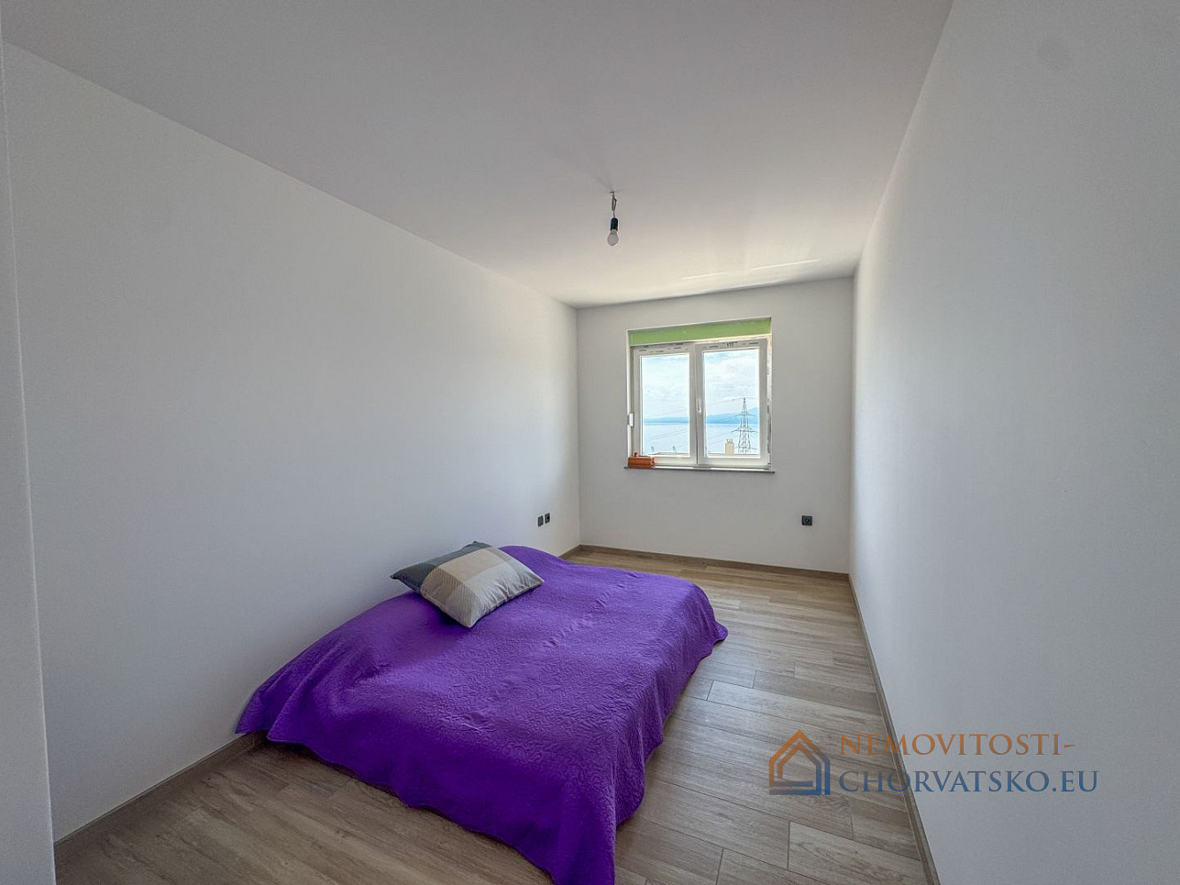 Prodej domu 199 m² s pozemkem 322 m² - Aanzicht 6