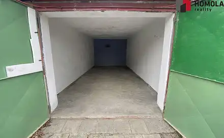 Garáž 19 m2 v Opavě, Resslovo nábřeží, Opava - Předměstí