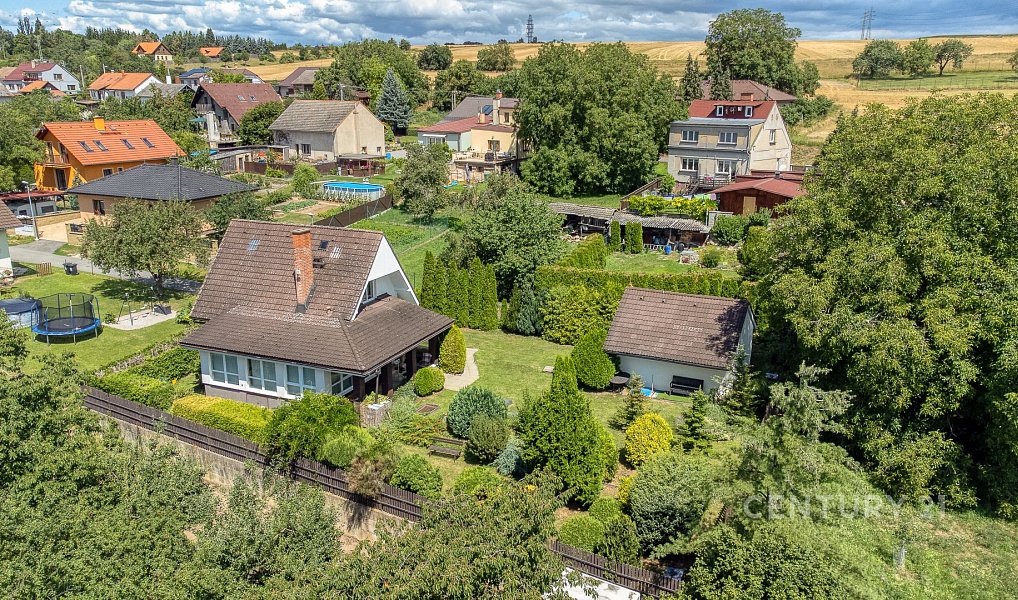 Prodej domu 139 m² s pozemkem 822 m², Dobrovice – náhled fotky 11
